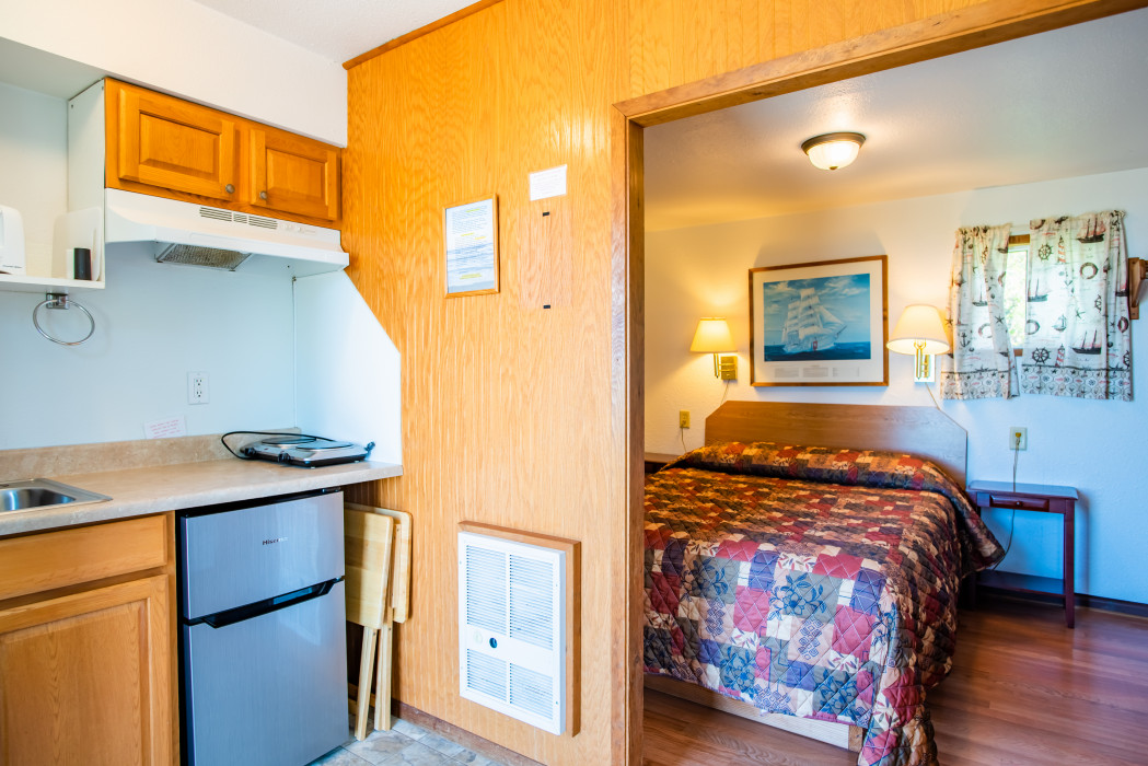 Cabin #21– 1 Bed, Kitchenette