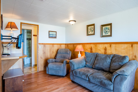 Oceanside Ocean Front Cabins - Cabin Interiors